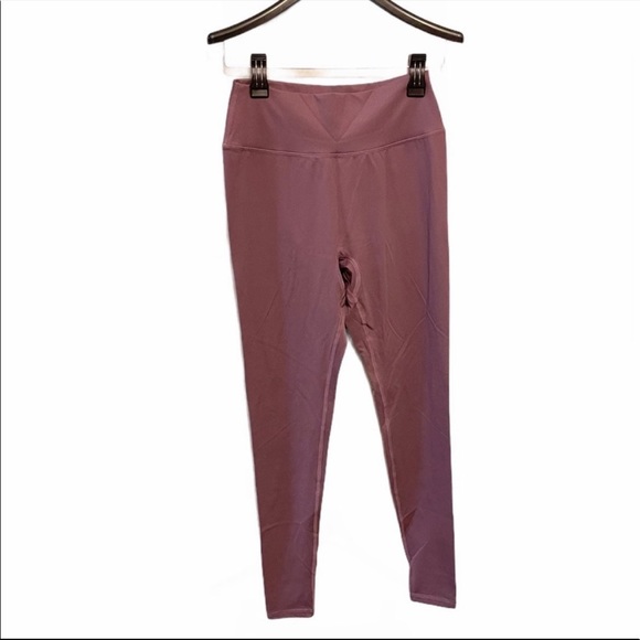 Alphalete Alphalux Black Plum Essential Leggings - Picture 2 of 3